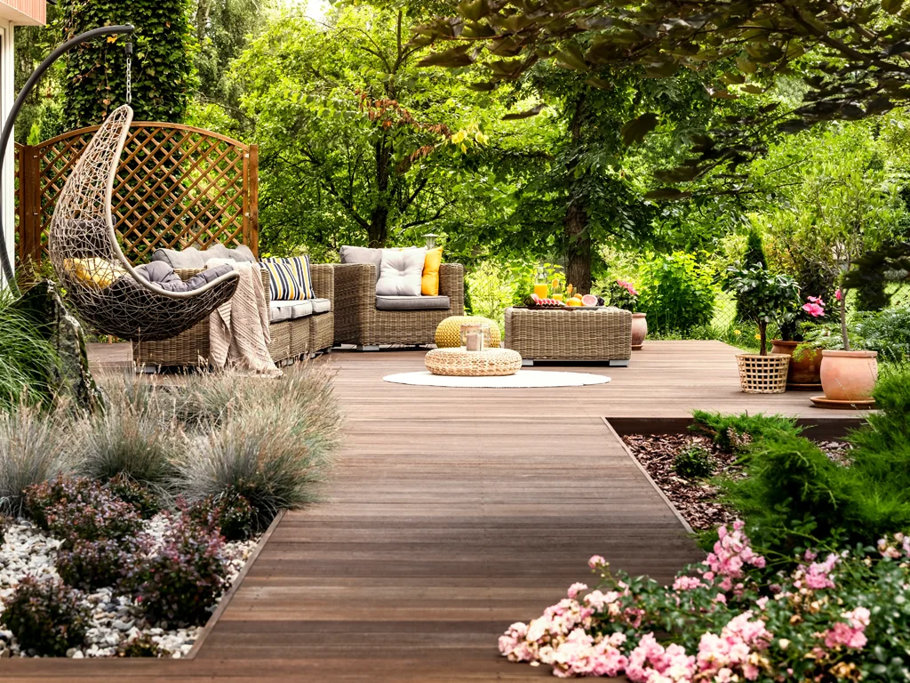 Relaxing, contemporary outdoor living space with sensitive planting.